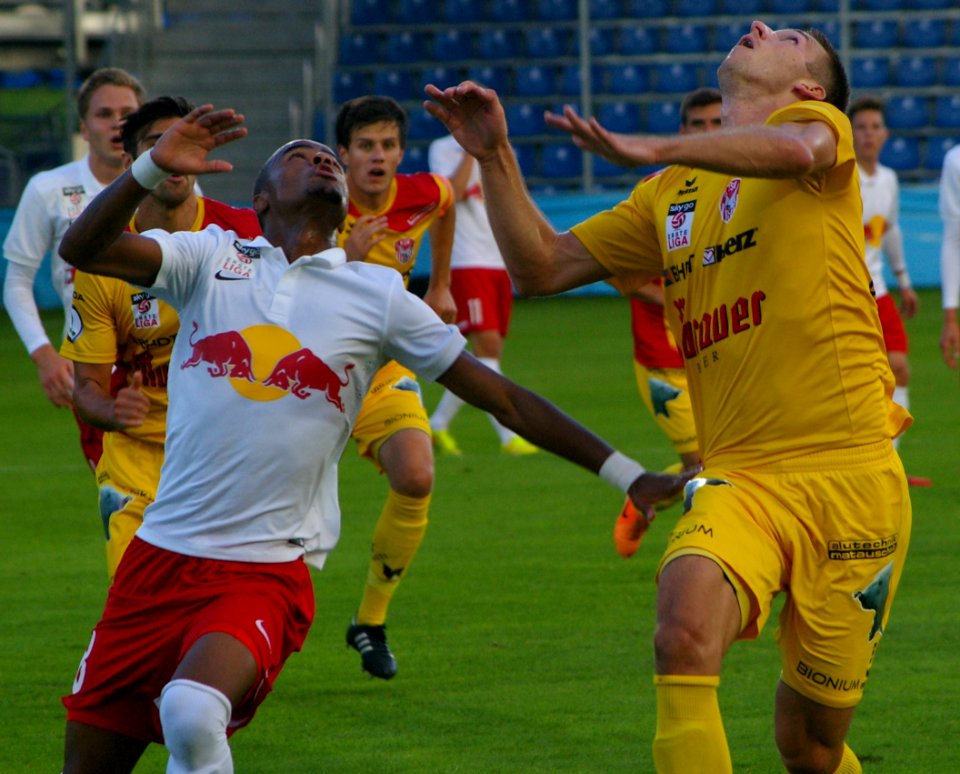 FC Liefering gegen KSV 48
