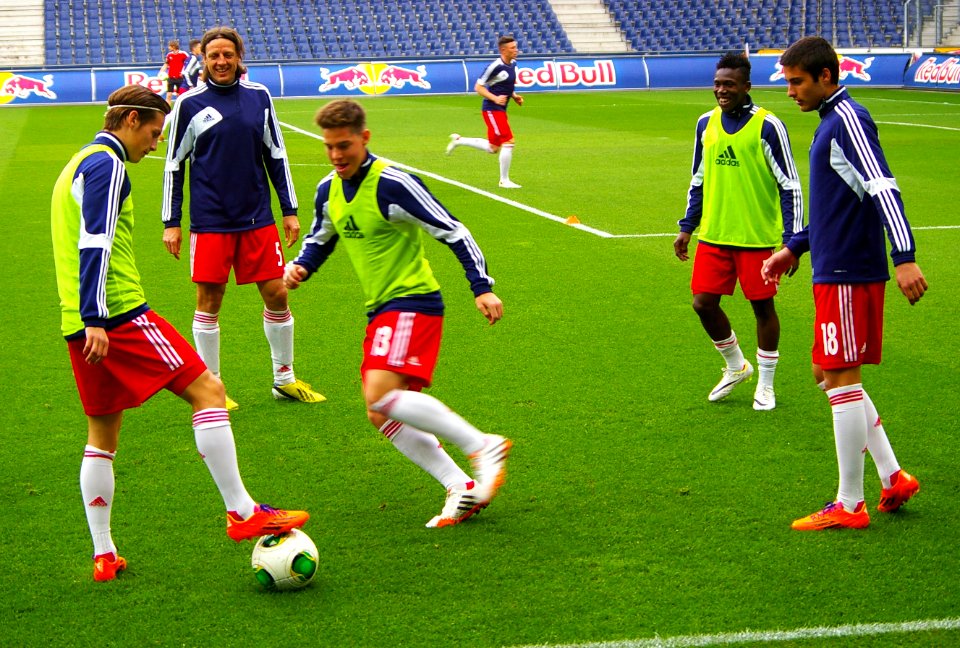 FC Liefering v SKN St. Pölten 13