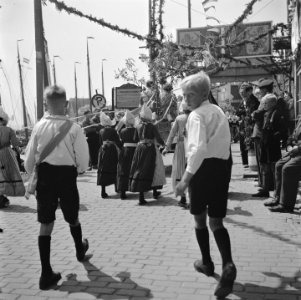 Feesten en kermis te Volendam, Bestanddeelnr 900-5437