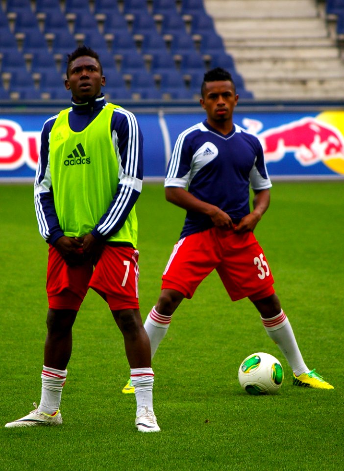FC Liefering v SKN St. Pölten 10