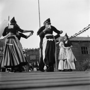 Feesten en kermis te Volendam, Bestanddeelnr 900-5430