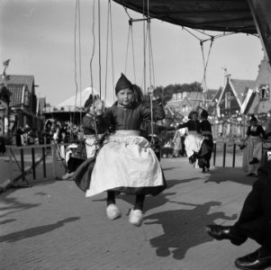 Feesten en kermis te Volendam, Bestanddeelnr 900-5419