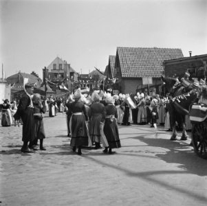 Feesten en kermis te Volendam, Bestanddeelnr 900-5447