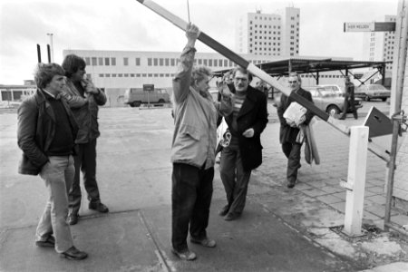Federatieraad in FNV-gebouw in Amsterdam bijeen i.v.m. stakingen stakingen, eer, Bestanddeelnr 929-0160