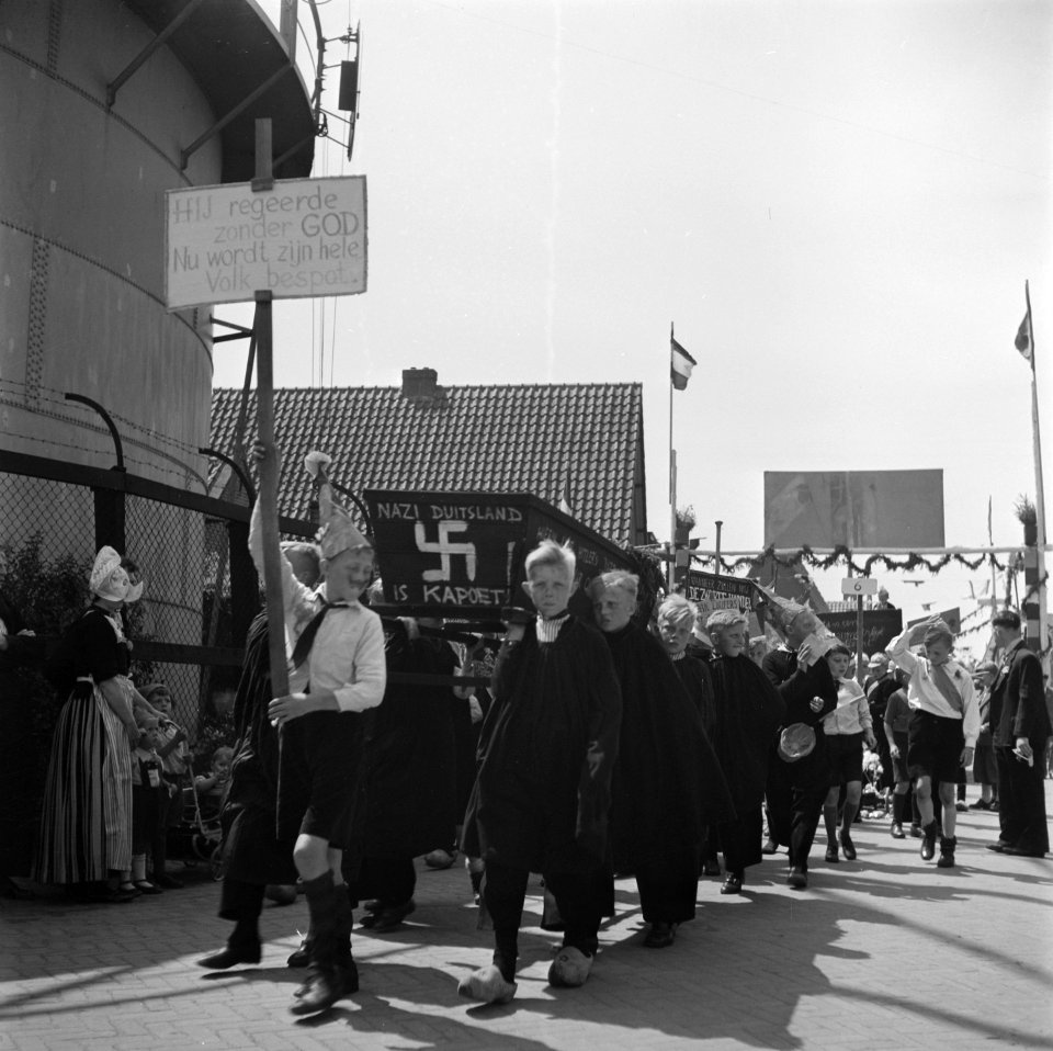 Feesten en kermis te Volendam, Bestanddeelnr 900-5456