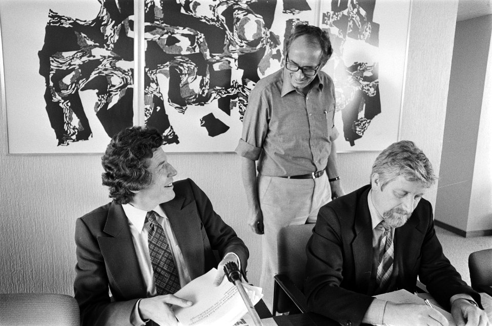 Federatieraad FNV over Bestek 81, Wim Kok en staand Arie Groenevelt (Industrie, Bestanddeelnr 929-8041