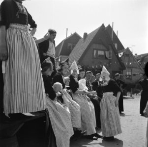 Feesten en kermis te Volendam, Bestanddeelnr 900-5443