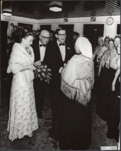 Feestelijke voorstelling in het Circusgebouw te Scheveningen voor de koninklijke, Bestanddeelnr 018-1203