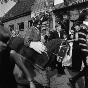 Feesten en kermis te Volendam, Bestanddeelnr 900-5398