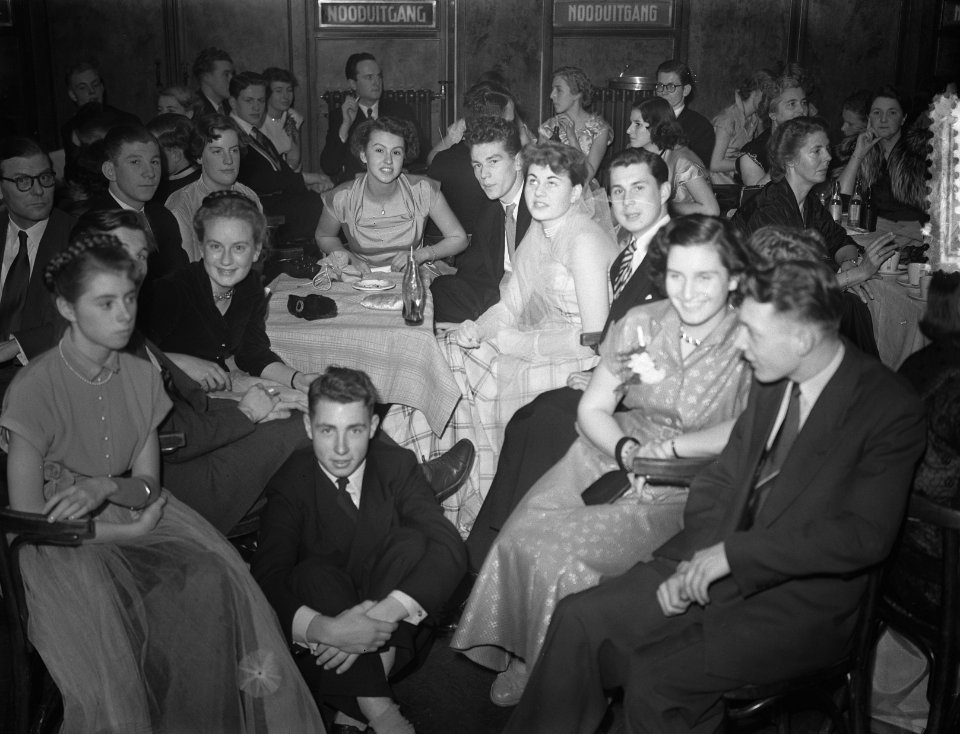 Feestavond 80 Jaar Bestaan Meisjes HBS Amsterdam, Bestanddeelnr 905-4705