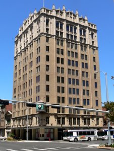 Federal Trust Bldg (Lincoln, Nebraska) from SW 1