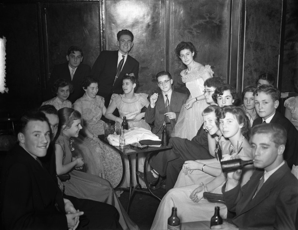 Feestavond 80 Jaar Bestaan Meisjes HBS Amsterdam, Bestanddeelnr 905-4708