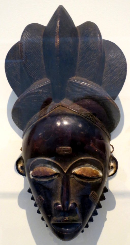Female portrait mask, Baule people, Honolulu Museum of Art