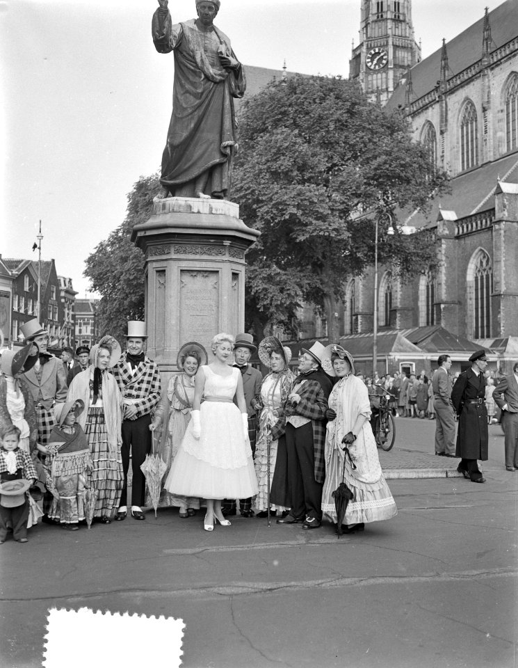 Feest seringenkoningin Haarlem, Bestanddeelnr 907-8142