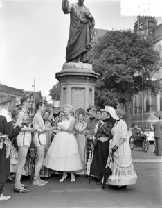 Feest seringenkoningin Haarlem, Bestanddeelnr 907-8140