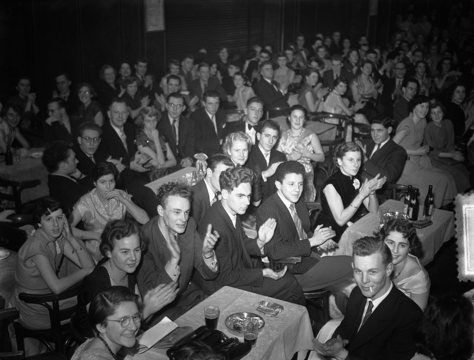 Feestavond 80 Jaar Bestaan Meisjes HBS Amsterdam, Bestanddeelnr 905-4713