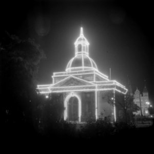 Feestverlichting in Amsterdam Muiderpoort, Bestanddeelnr 255-7195