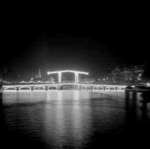 Feestverlichting Magere Brug Amsterdam, Bestanddeelnr 255-7076