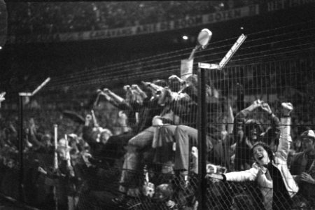 Feijenoord tegen Estudiantes 1-0 Feijenoord wint World beker supporters, Bestanddeelnr 923-8323