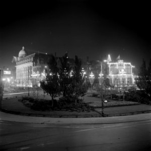 Feestverlichting Leidseplein Amsterdam, Bestanddeelnr 255-7211