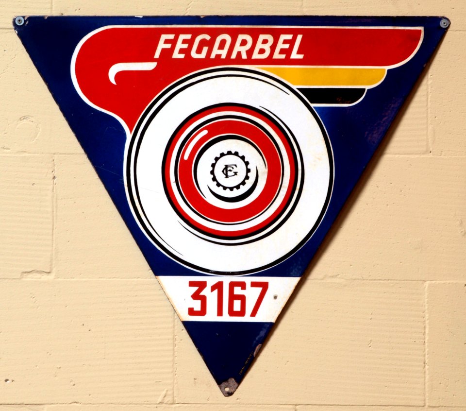 Fegarbel 3167, Enamel advert sign at the den hartog ford museum pic-014