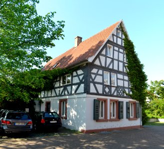 Fechenheim, Leinwebergasse 5
