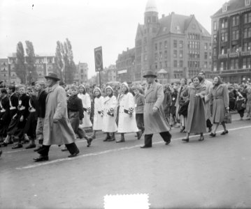 Feest 5-jarig bestaan der Klaarovers in Amsterdam, Bestanddeelnr 905-3810