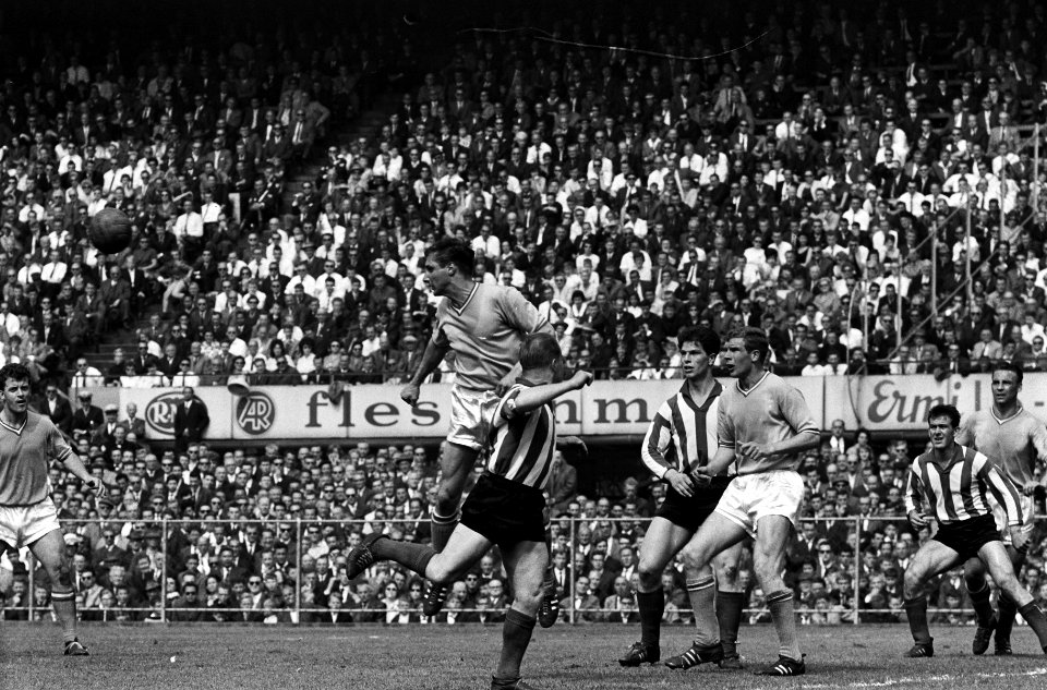 Feijenoord tegen PSV 2-2 Speelmomenten, Bestanddeelnr 915-1988
