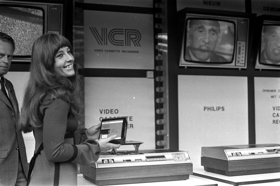 Firato 1971 in RAI Amsterdam, video cassetterecorder, Bestanddeelnr 924-9162