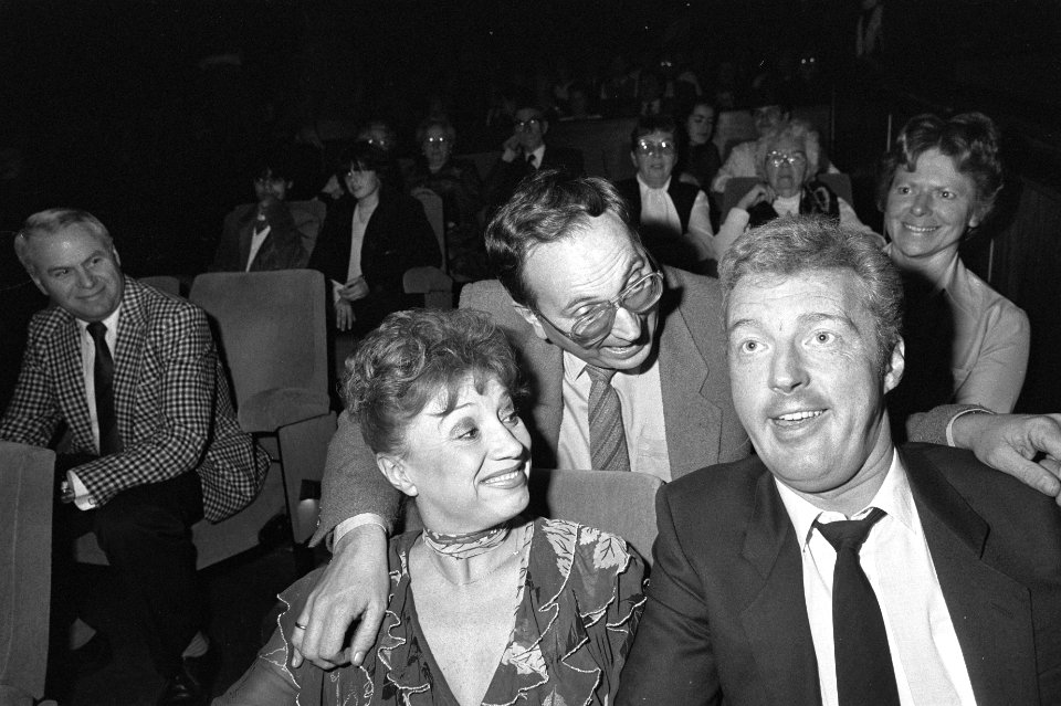 Film van André van Duin Ik ben Joep Meloen in première. Corrie van Gorp, Frans, Bestanddeelnr 931-8629