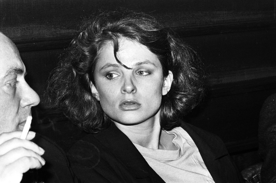 Film Het Bittere Kruid donderdag in premiere hoofdrolspeelster Ester Spitz, Bestanddeelnr 933-3035