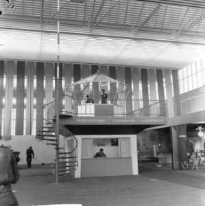 Firato 1963 De Koninklijke Luchtmacht heeft een echte verkeerstoren geplaatst, Bestanddeelnr 915-5207