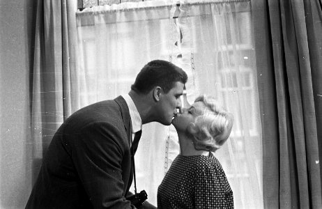 Film Rififi in Amsterdam (regie Giovanni Admiraal) Anton Geesink en Sylvia d, Bestanddeelnr 913-7802