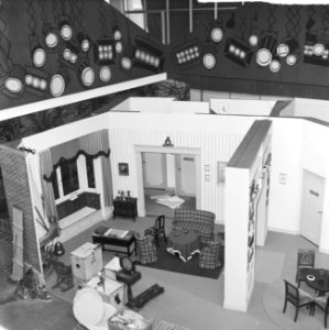 Firato 1963 Een van de vele stands van de Nederlandse televisie, Bestanddeelnr 915-5208