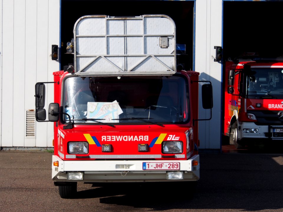 Fire engine Brandweer Antwerpen, Unit A31 pic4
