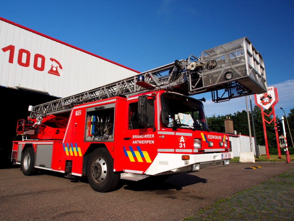 Fire engine Brandweer Antwerpen, Unit A31 pic3