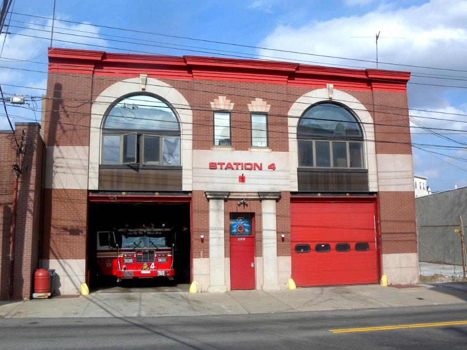 Fire Sta 4 Oak Bleeker Sts MV jeh
