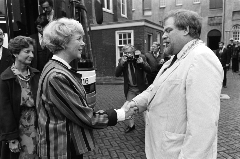 FinnbogadottirSchaeffer1985