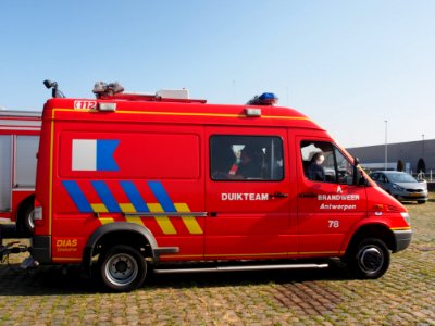 Fire engine Brandweer Antwerpen Duikteam, Unit A78 pic2