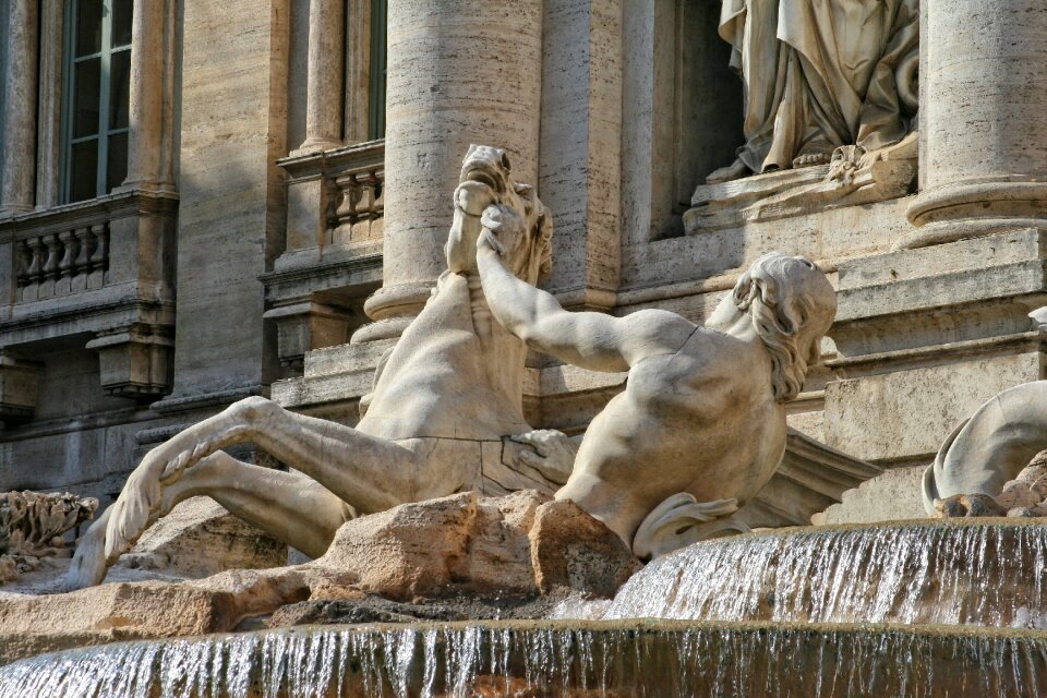 Trevi fountain water sculpture