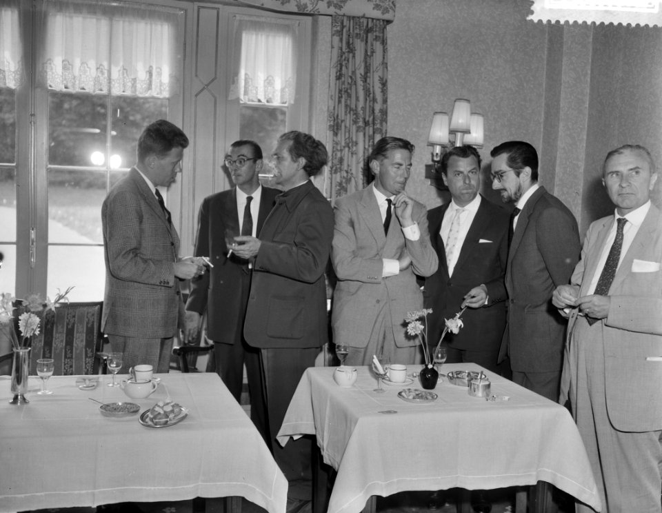 Filmforum over nieuwe stromingen in de filmkunst in het kader van de Filmweek Ar, Bestanddeelnr 910-4610