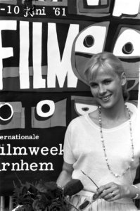 Filmweek Arnhem Filmactrice Bibi Andersson voor affiche Filmweek, Bestanddeelnr 912-5644
