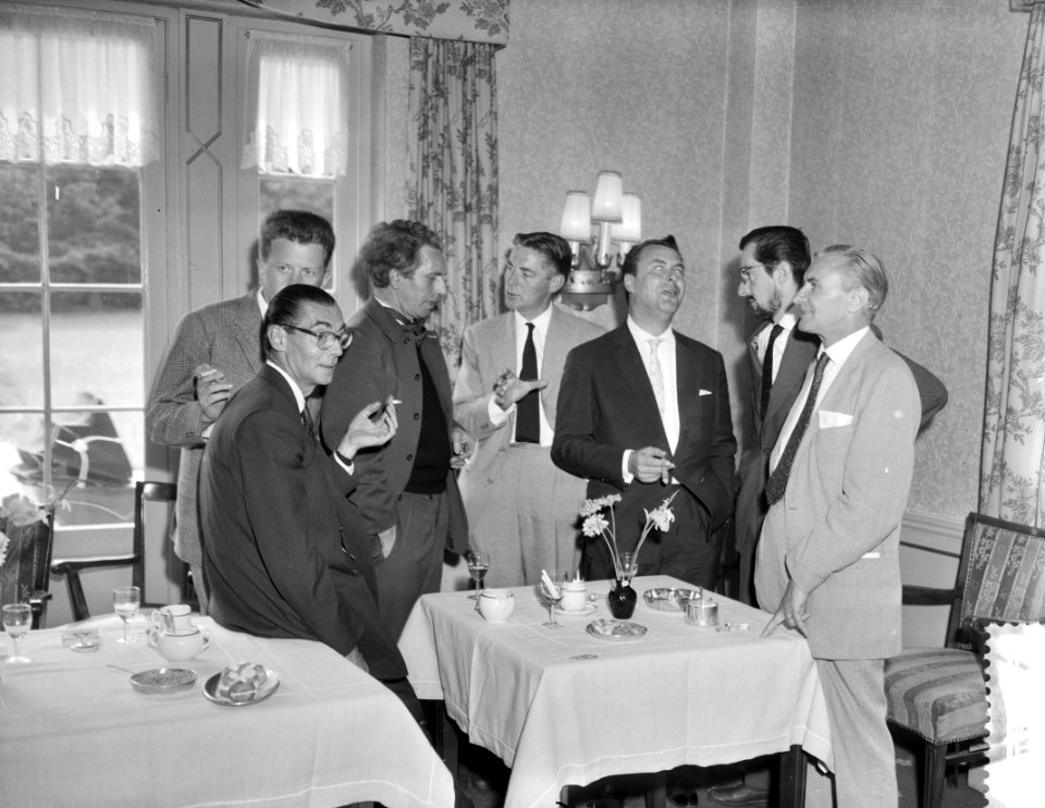 Filmforum over nieuwe stromingen in de filmkunst in het kader van de Filmweek Ar, Bestanddeelnr 910-4609