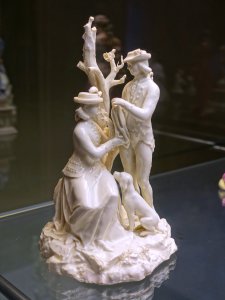 Figures, Würzburger Porzellanmanufaktur, date unknown, porcelain - Mainfränkisches Museum - Würzburg, Germany - DSC04933
