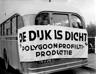 Filmopnamen Polygoon-Profilti film De dijk is dicht, Bestanddeelnr 903-7066