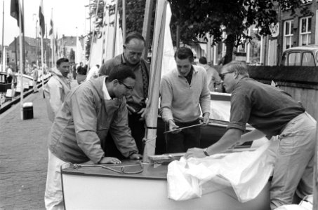 Fin Gold Cup 1963 op IJsselmeer bij Medemblik Een gedeelte van de Nederlandse p, Bestanddeelnr 915-4557