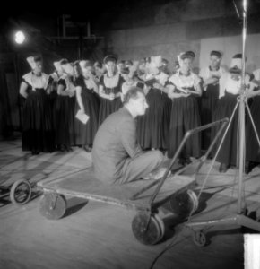 Filmopnamen Polygoon-Profilti film De dijk is dicht, Bestanddeelnr 934-5286