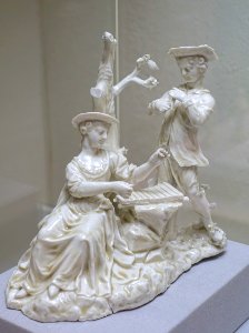 Figures, Würzburger Porzellanmanufaktur, date unknown, porcelain - Mainfränkisches Museum - Würzburg, Germany - DSC04925