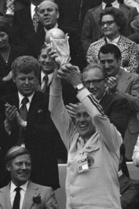 Finale wereldkampioenschap voetbal 1974 in Munchen, West Duitsland tegen Nederla, Bestanddeelnr 927-3100 (cropped)