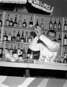 Finale van het nationaal Kampioenschap van de Nationale cocktail competitie, Bestanddeelnr 909-9735